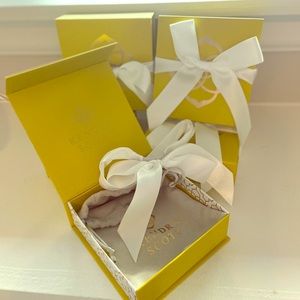 Set of 5 Kendra Scott Giftboxes